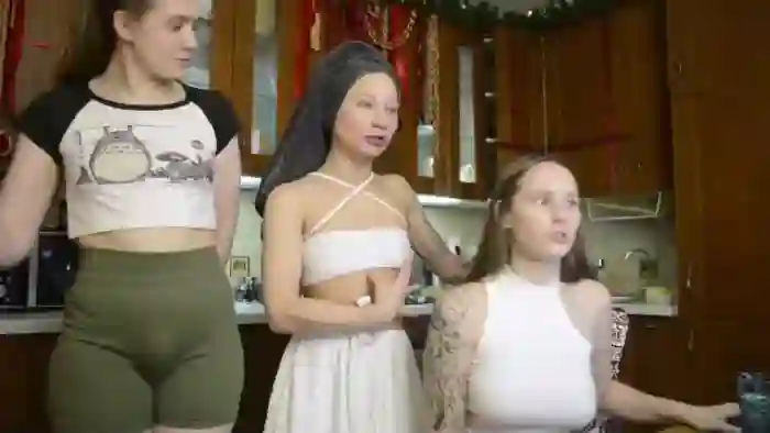 jess-and-erica-and-sofy