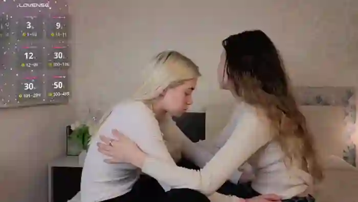 mayra-horwich-and-tiffani-sheaff