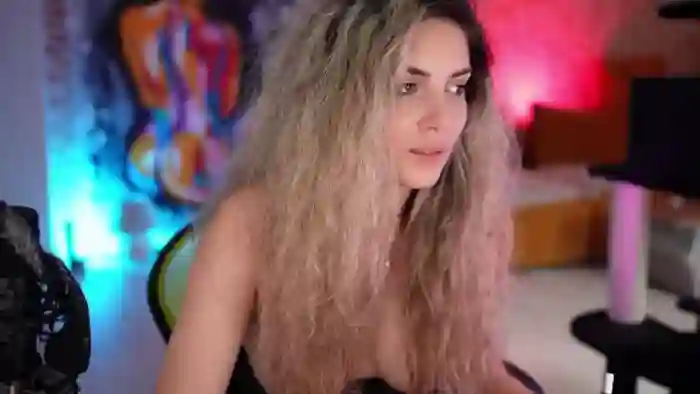 Allie_Synn