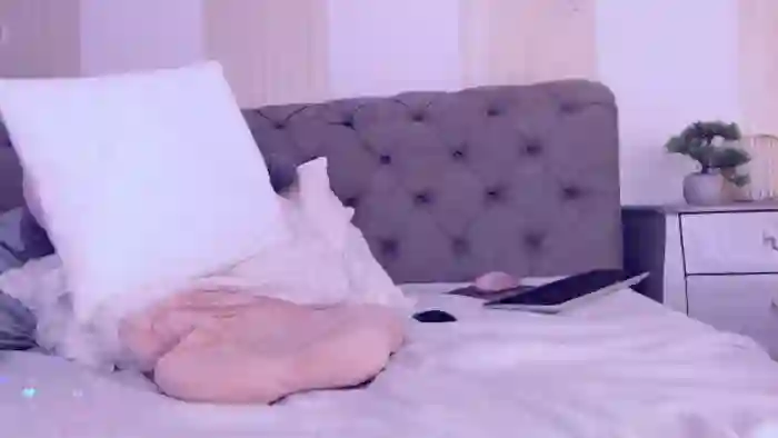 NaomiNasssh
