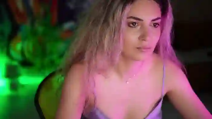Allie_Synn