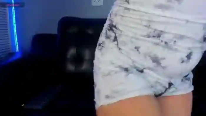 Lucia_Collins