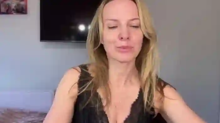 RachellLive