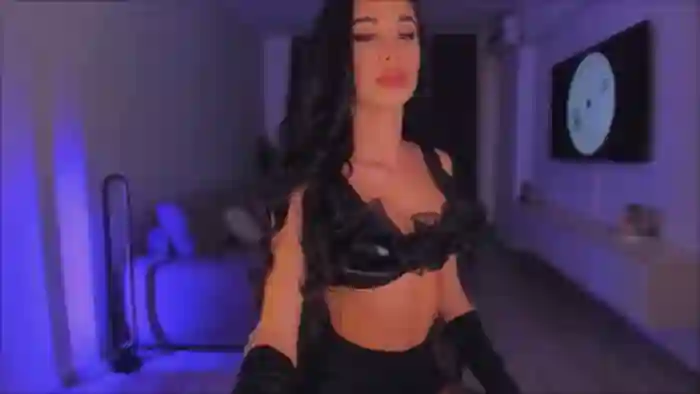 QueenANNYA