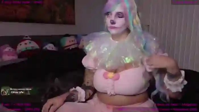 MollyMeowz
