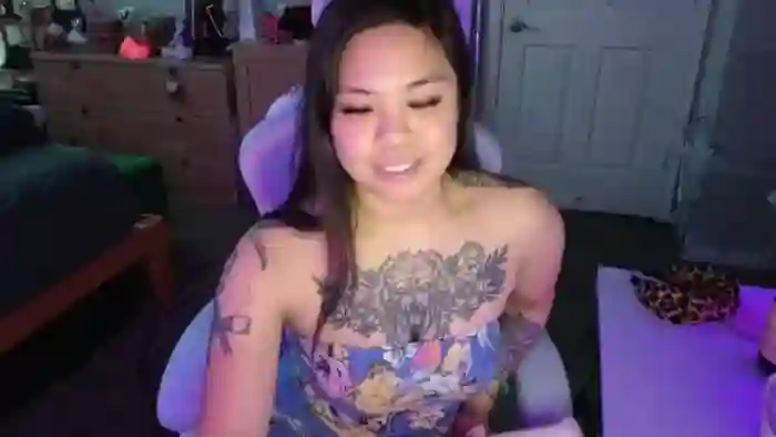 dolllface