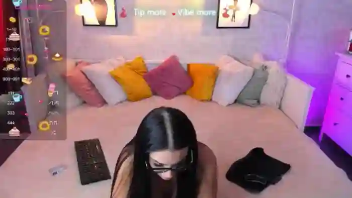 LindsayDee