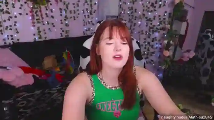 naughtybella_
