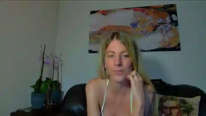 Helenadoll