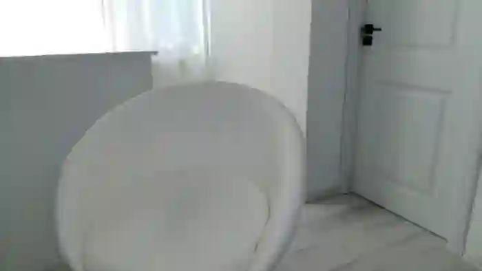 Kiki_akay