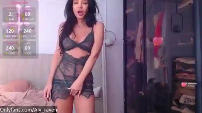 Aly_Ravennx