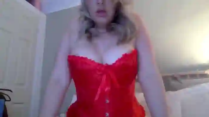 Roxy_Reveals