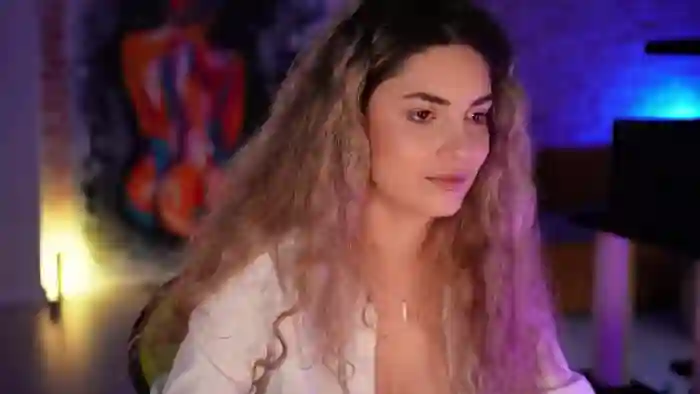 Allie_Synn