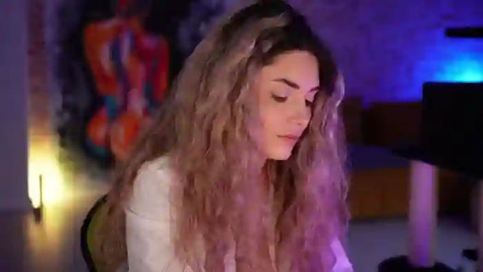 Allie_Synn