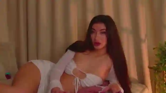Alissa_May