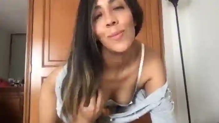 Isabella_77