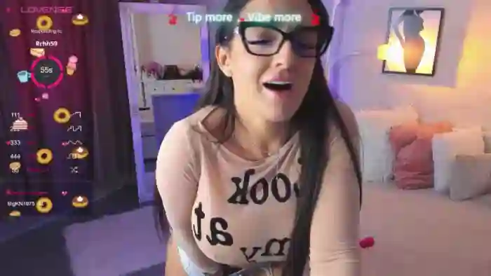 LindsayDee