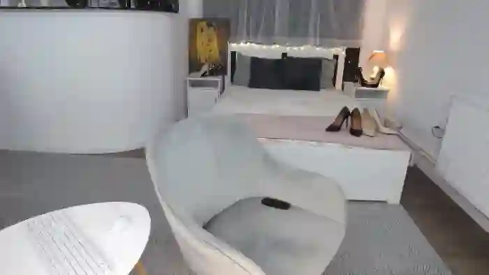 TaniaLoren