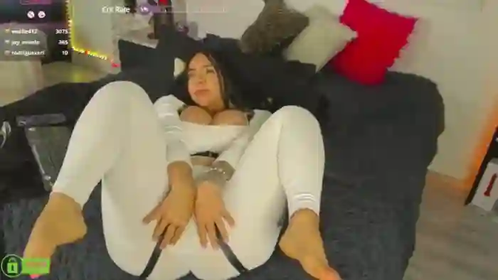 Moniquexxx