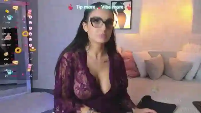 LindsayDee