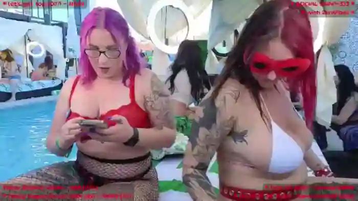 MollyMeowz