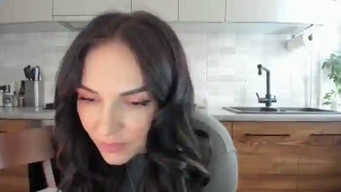 MissNelly_