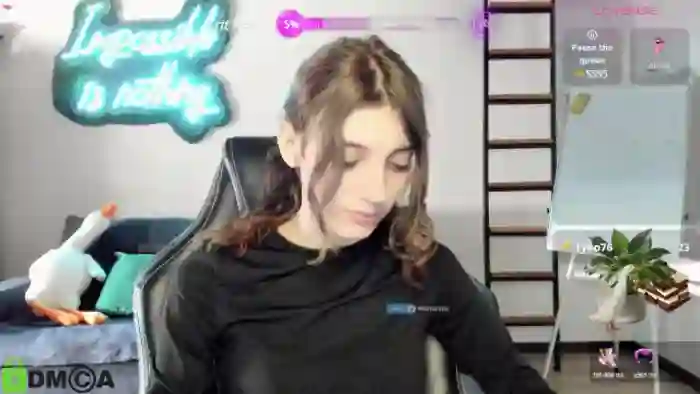 Jen_Shy