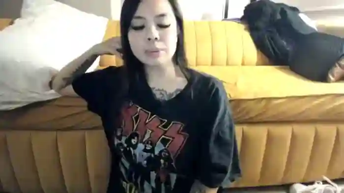dolllface