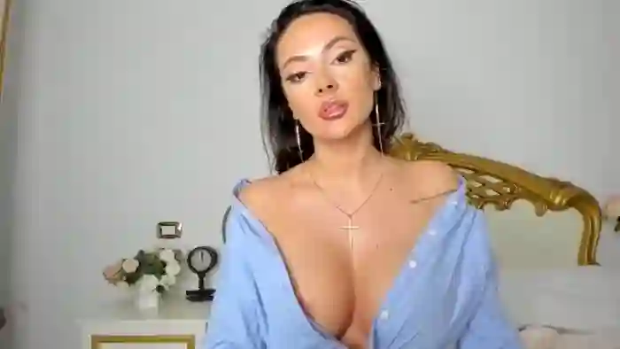 NycoleAniston