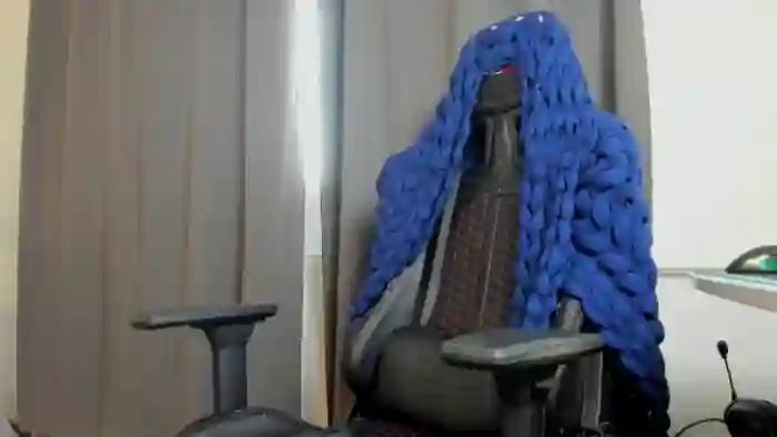 yourbustygirl