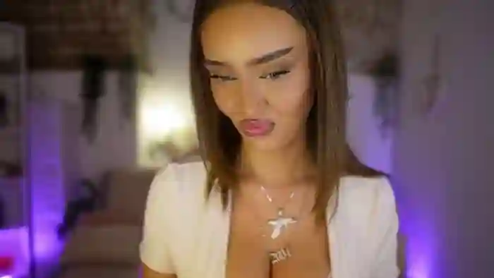 Clara_Mia