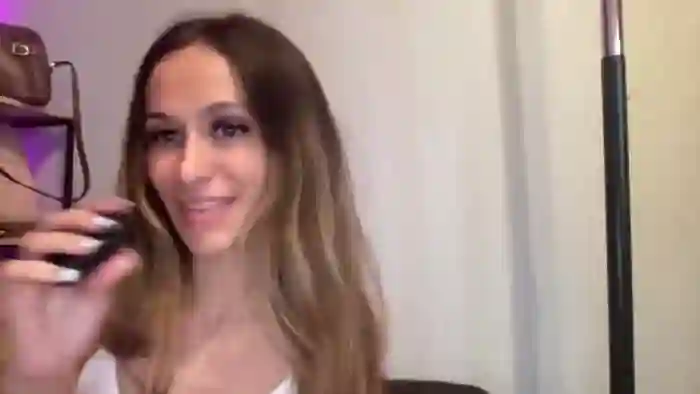 QTGirlNxtD00R