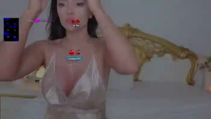 NycoleAniston