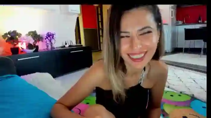 SmileyTinaa