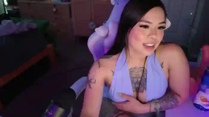 dolllface