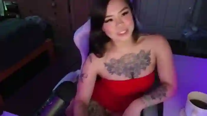 dolllface