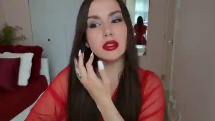 BellaBaxter