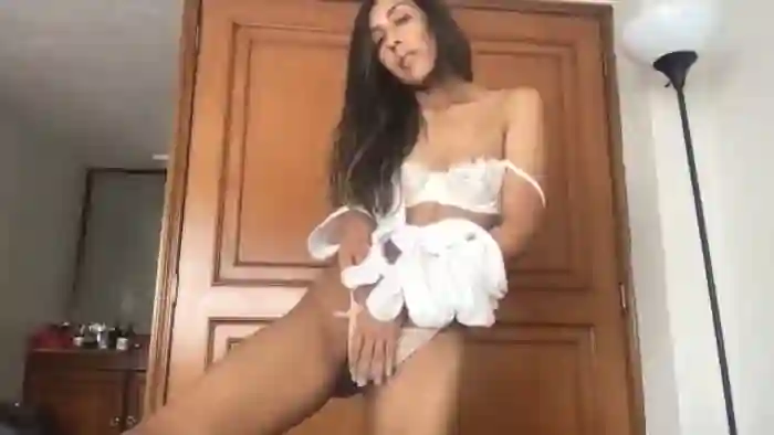 Isabella_77
