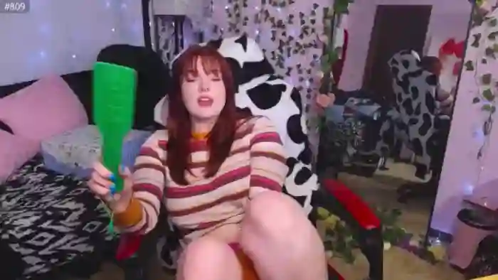naughtybella_