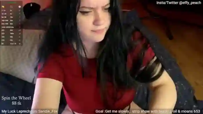 Effy_peach