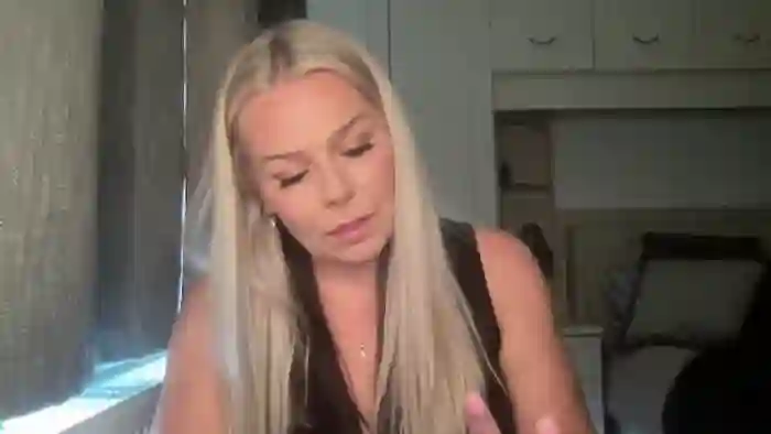 LarasDen