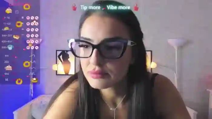 LindsayDee
