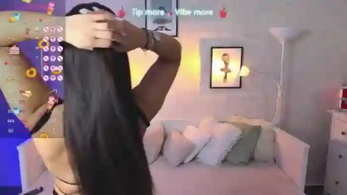 LindsayDee