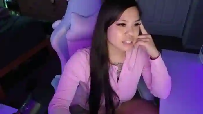 dolllface