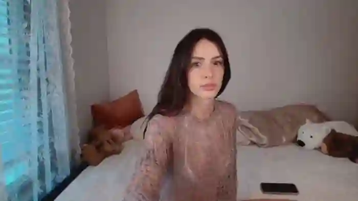 Ava____
