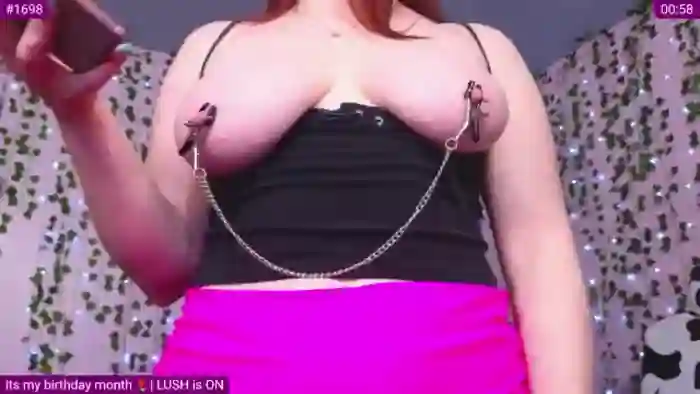 naughtybella_