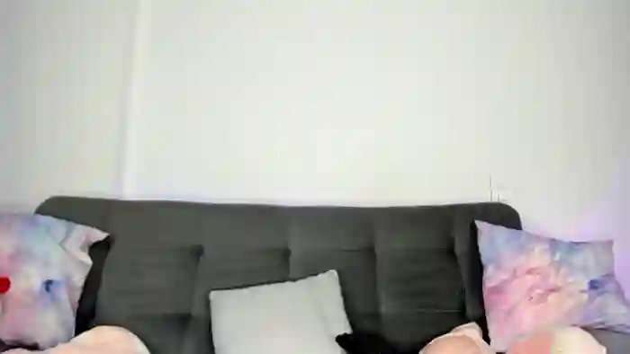 Tiny_Cora