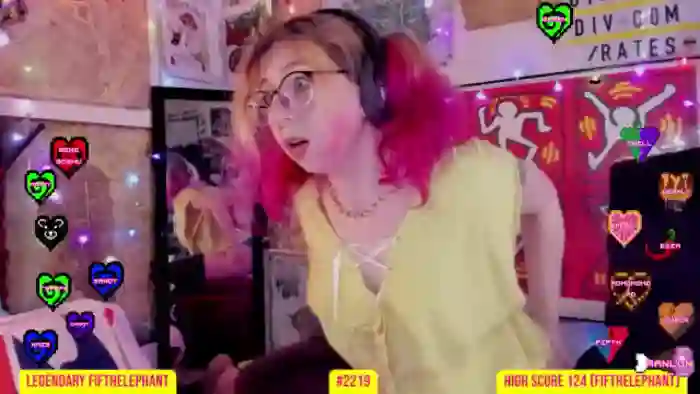GirlbotDiv