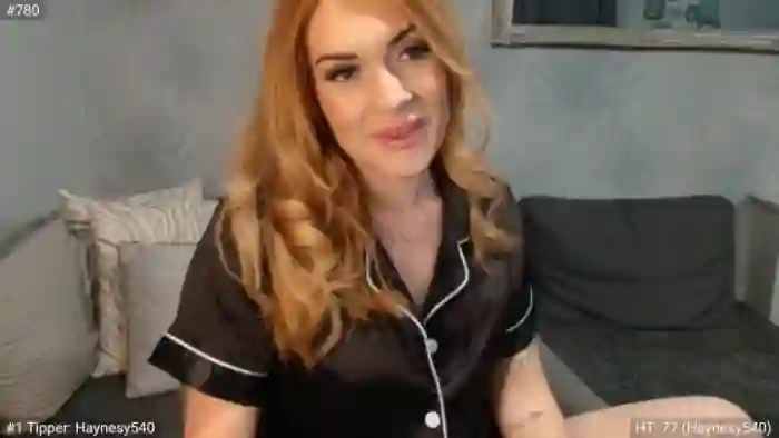 ItsLolaLauren
