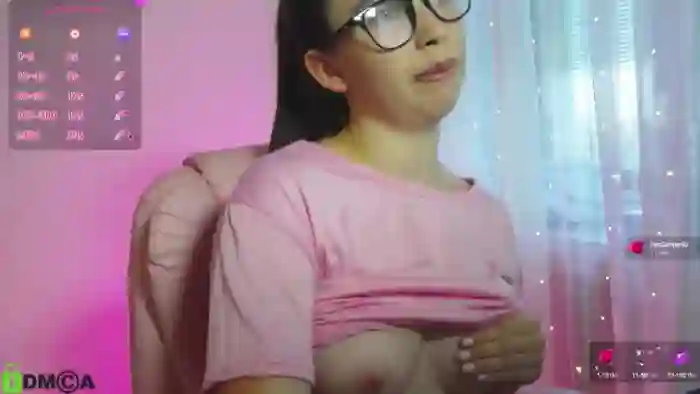 Arianahot777